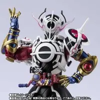 S.H. Figuarts - Kamen Rider Build / Kamen Rider Evol
