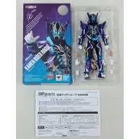 S.H. Figuarts - Kamen Rider Build / Kamen Rider Rogue