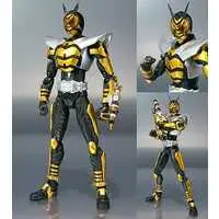 S.H. Figuarts - Kamen Rider Kabuto / Kamen Rider TheBee