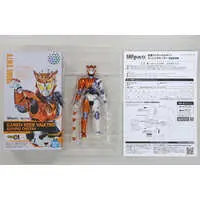 S.H. Figuarts - Kamen Rider Zero-One / Kamen Rider Valkyrie