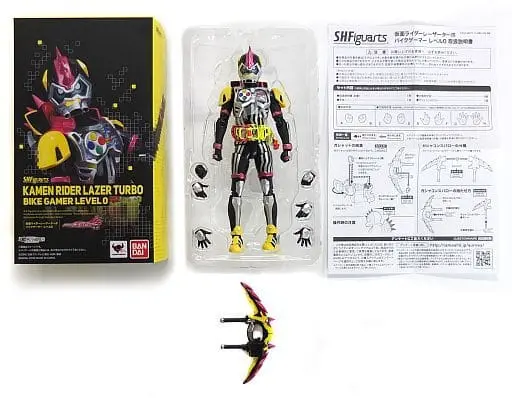 S.H. Figuarts - Kamen Rider Ex-Aid / Kamen Rider Lazer