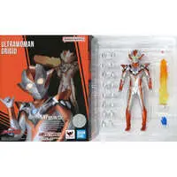 S.H. Figuarts - Ultraman Zero Series / Ultrawoman Grigio