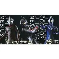 Postcard - Ultraman Cosmos / Ultraman Mebius (Character)