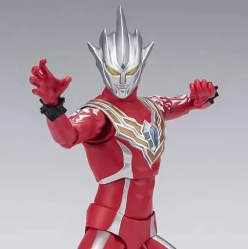 S.H. Figuarts - Ultra Galaxy Fight: The Destined Crossroad / Ultraman Regulos