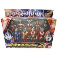 Figure - Ultraman Mebius / Mother of Ultra & Father of Ultra & Ultraman Hikari