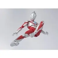 S.H. Figuarts - Ultraman Orb