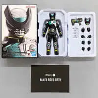 S.H. Figuarts - Kamen Rider OOO / Kamen Rider Birth