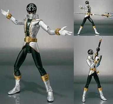 S.H. Figuarts - Kaizoku Sentai Gokaiger / Gokai Silver