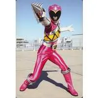 Trading Card - Zyuden Sentai Kyoryuger / Kyoryu Pink