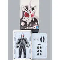 S.H. Figuarts - Kamen Rider OOO / Kamen Rider OOO (Character)