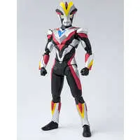 S.H. Figuarts - Ultraman Ginga S / Ultraman Victory