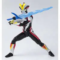 S.H. Figuarts - Ultraman Ginga S / Ultraman Victory