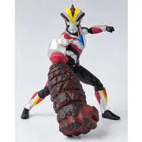 S.H. Figuarts - Ultraman Ginga S / Ultraman Victory