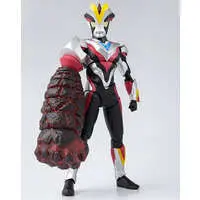 S.H. Figuarts - Ultraman Ginga S / Ultraman Victory