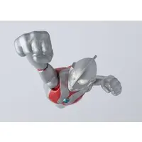 S.H. Figuarts - Ultraman / Alien Baltan