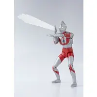 S.H. Figuarts - Ultraman / Alien Baltan