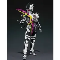 S.H. Figuarts - Kamen Rider Ex-Aid / Kamen Rider Genm