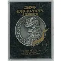 Commemorative medal - Godzilla, Mothra andKing Ghidorah: GiantMonsters All-Out Attack / Mothra