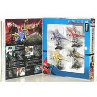 Figure - Bakuryuu Sentai Abaranger / AbareBlack & AbareYellow & AbareBlue