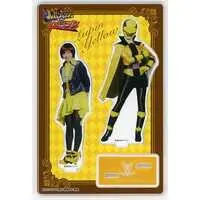 Acrylic stand - Kaitou Sentai Lupinranger VS Keisatsu Sentai Patranger / Lupin Yellow