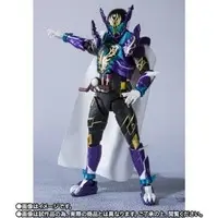 S.H. Figuarts - Kamen Rider Build / Kamen Rider Rogue