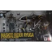 S.H. Figuarts - Kamen Rider Ryuki / Kamen Rider Ryuga