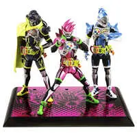 S.H. Figuarts - Kamen Rider Ex-Aid / Kamen Rider Snipe & Kamen Rider Brave