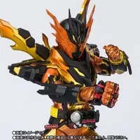 S.H. Figuarts - Kamen Rider Build / Kamen Rider Cross-Z