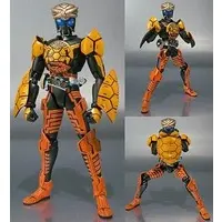 S.H. Figuarts - Kamen Rider OOO / Kamen Rider OOO (Character)