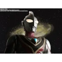 S.H. Figuarts - Ultraman Tiga / Ultraman Gaia (Character)