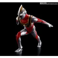 S.H. Figuarts - Ultraman Tiga / Ultraman Gaia (Character)