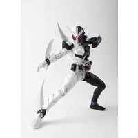 S.H. Figuarts - Kamen Rider W / Kamen Rider Double