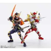 S.H. Figuarts - Kamen Rider Gaim / Kamen Rider Baron