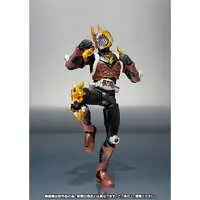 S.H. Figuarts - Kamen Rider Ryuki / Kamen Rider Imperer