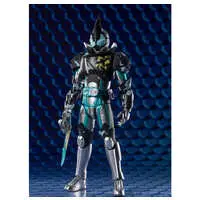 S.H. Figuarts - Kamen Rider Revice / Kamen Rider Evil