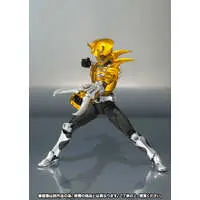 S.H. Figuarts - Kamen Rider Ryuki / Kamen Rider Scissors