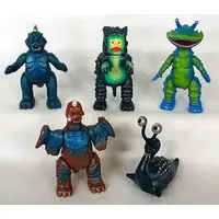 Trading Figure - Ultra Q / Garamon & Kanegon