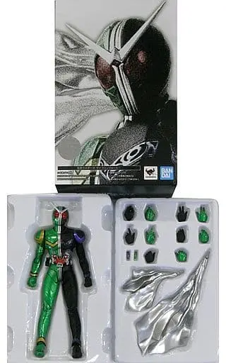 S.H. Figuarts - Kamen Rider W / Kamen Rider Double