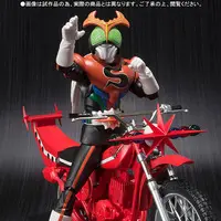 S.H. Figuarts - Kamen Rider Stronger / Kabutoro & Kamen Rider Stronger (Character)