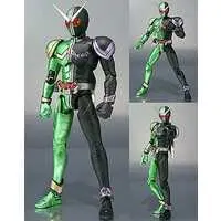 S.H. Figuarts - Kamen Rider W / Kamen Rider Double