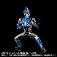 Ultimate Luminous - Ultraman R/B / Ultraman Blu & Ultraman Rosso