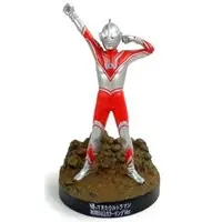 Trading Figure - Ultraman