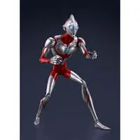 S.H. Figuarts - Ultraman: Rising / Emi