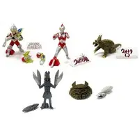 Trading Figure - Ultraman 80 / Alien Baltan