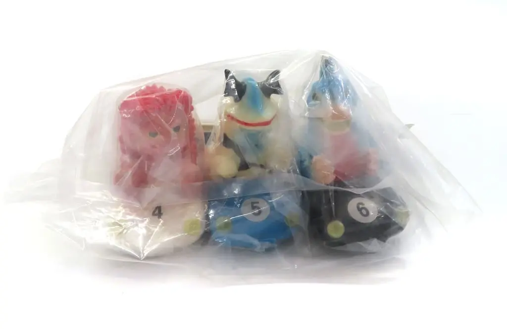Figure - Ultra Q / Arstron & Eleking & Garamon