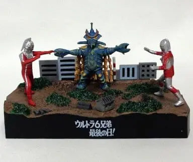 Trading Figure - Ultraseven / Ultraseven & Alien Temperor & Alien Nackle