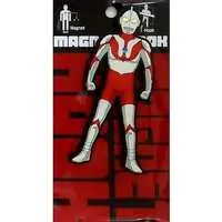 Magnet - Ultraman