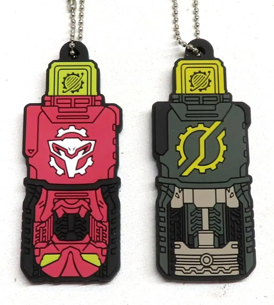 Ichiban Kuji - Kamen Rider Build / Kamen Rider Evol