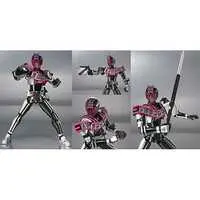 S.H. Figuarts - Kamen Rider Decade / Kamen Rider Decade (Character)