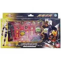 Figure - Kamen Rider Kabuto / Kamen Rider TheBee